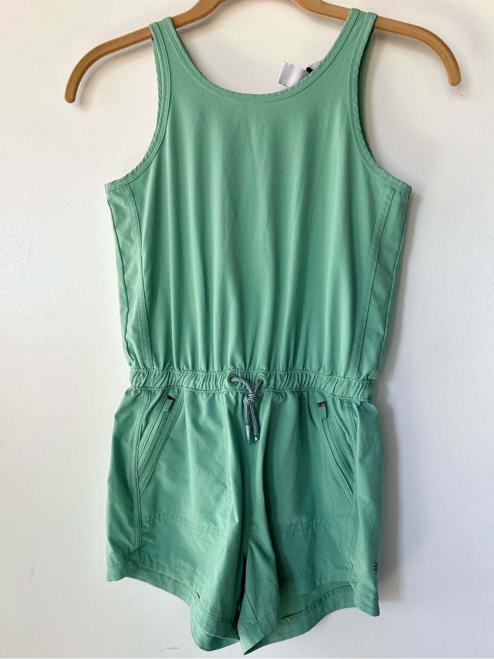 ATHLETA GIRL On The Go Romper,size 8/10